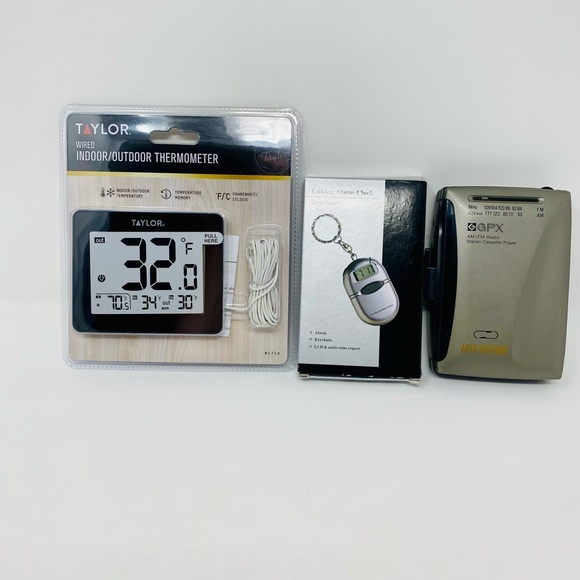 Bundle of 3 Small Electronics/Gadgets - Picture 2 of 6